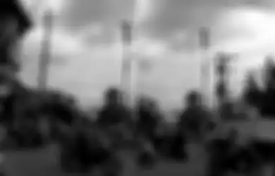 Lengkingan Suara Misterius Terdengar Jelas di Langit Makassar Saat Adzan Berkumandang, Warga Kebingungan Tak Temukan Asal Bunyinya, Netizen Duga Ancaman untuk Mahluk Lain