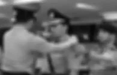 Kursi Kapolri Bakal Berganti Kepemilikan, Pakar Intelijen Sebut Ada 3 Kelompok Penolak Komjen Listyo Sigit: Mereka Menghalalkan Darah Polisi, Polri Harus Waspada