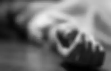Bikin Geger Masyarakat Garut, Gadis Ini Tiba-tiba Pingsan di Jalan Hingga Dievakuasi Tim Medis Pakai APD Lengkap, Faktanya Bikin Geleng Kepala