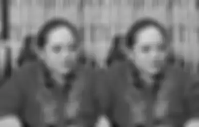Aksi Gelendotan Betrand Peto ke Sarwendah Hebohkan Sosial Media, Paranormal Mbak You Sampai Berikan Sentilan: Apa Perlu Bergaya Seperti Itu?