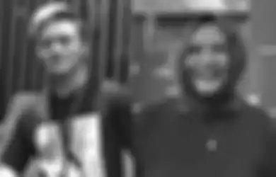 Keukuh Minta Jenazah Ibunya Diproses Autopsi, Rizky Febian Kini Justru Bungkam Saat Ditanya Media Soal Perkembangan Kasus Meninggalnya Lina, Langsung Masuk Mobil Hindari Wartawan