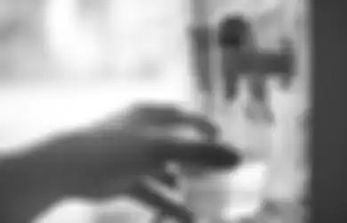 Awas Air Tercemar di Musim Hujan, Wajib Tahu 3 Syarat Air Aman Diminum