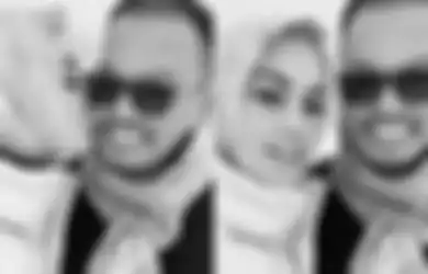Faisal Harris Nyaris Bangkrut, Ahli Tarot Kondang Ungkap Tabiat Jennifer Dunn yang Jadi Biang Masalah: Gaya Hidupnya Mewah atau Serba Ada