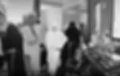Besar Hati Hantarkan Sang Suami Nikah Lagi, Air Mata Perempuan Ini Tumpah Sambil Peluk Erat Suaminya yang Ucapkan Ijab Kabul, Istri Kedua: Jika Pengen Benci ke Saya Aja, Suami Tak Tahu Apa-apa