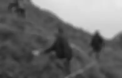 Pagi Buta Mendaki Gunung Batur, Pendaki Ini Tewas Terpeleset ke Jurang Usai Duduki Batu Keramat, Keluarga Korban Harus Gelar Upacara Pemakaman Khusus