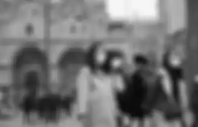 Dulu Ambruk Total Gara-gara Rusuhnya Penanganan Covid-19, Italia Kini Panen Zona Putih dan Hapus Aturan Wajib Pakai Masker di Luar Ruangan