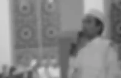 Pagi Hari Cahaya Malaikat Mengalahkan Cahaya Matahari, Ini Petunjuk Ustaz Abdul Somad Soal Malam Lailatul Qadar yang Akan Segera Datang dalam Hitungan Hari