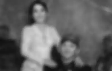 2 Tahun Jadi Polwan dan Rela Lepas Karir Demi Sang Suami, Kini Puput Nastiti Devi Bahagia Tinggal di Hunian Bersama Ahok Lengkap dengan Taman Belakang dan Garasi Mewah