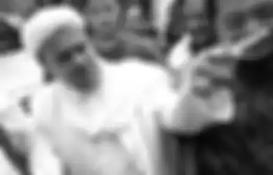 Tenda Sepanjang 200 Meter Terpasang di Sepanjang Jalan, Najwa Shihab Putri Rizieq Shihab Menikah Hari Ini, Bakal Ada 10 Ribu Orang Hadiri Acara Itu