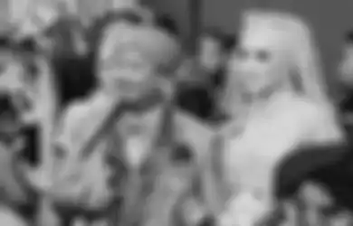 Kabar Gembira, Sang Istri Hamil Anak Pertama, Opick Keluarkan Single Baru Sambut Bulan Suci Bertajuk Indahnya Ramadan