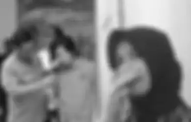 Sempat Jadi Idola Wanita Seantero Tanah Air, Artis Ini Kini Cuma Tertunduk di Dalam Bui Dengar Istrinya Minta Belas Kasihan Saudara dan Orangtua