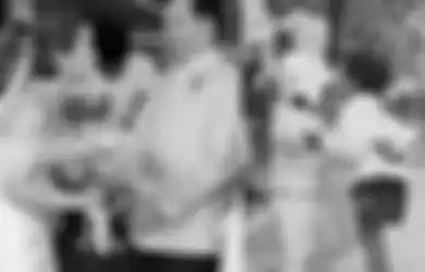 Jodoh Nggak Kemana, Pas Kecil Iseng Cium Kening Bocah Perempuan yang Tak Dikenalnya, 30 Tahun Kemudian Pria Ini Tak Sengaja Nikahi Balita Perempuan Itu