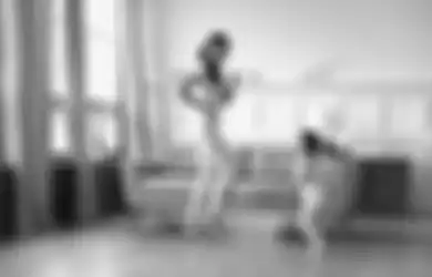 Bisa Bikin Bentuk Tubuh Jadi Sempurna, Ini 6 Tips Agar Zumba Makin Asyik dan Bisa Bakar Kalori