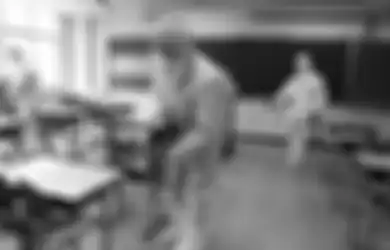 Duduk Jauhan Sampai Pakai Masker, Puluhan Siswa Ini Nyatanya Langsung Positif Terinfeksi Corona, Nekat Buka Sekolah Malah Berujung Bencana