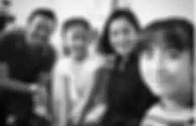 Jadi Lawan Main Dwi Sasono dalam Film, Mantan Menantu Mbak Tutut Beri Dukungan pada Sang Aktor: Laki-laki Ini Orang Baik
