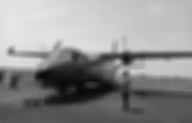 Prabowo Makin Dongkrak Eksistensi Militer Indonesia, Pamerkan Pesawat CN235-220 Buatan Anak Bangsa yang Dibeli AU Senegal, Spesifikasinya Dinilai Siap Bersaing Secara Global