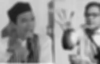 Ngalor Ngidul Bicara Soal Kekuasaan, Rocky Gerung Akui Akan Lakukan Hal Ini Bila Dirinya Jadi Presiden RI, Ustaz Abdul Somad Langsung Tertawa Terpingkal-pingkal