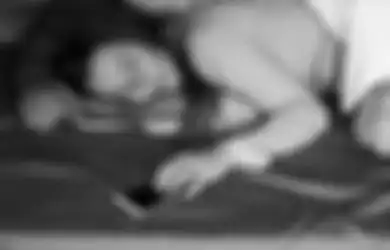 Jangan Sekali Lagi Meletakan Ponsel di Kasur Saat Tidur, Jika Tak Ingin Penyakit Berbahaya Menghampiri