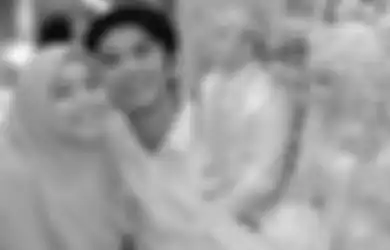 Gagal Bersanding dengan Rizki D'Academy, Paranormal Ini Bongkar Isi Hati Lesti Kejora yang Sempat Nangis Dipelukan Mantan Calon Mertua, Masih Cinta?