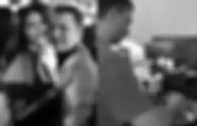 Bukan Orang Biasa Bahkan Jadi Orang yang Sering Dicari di Situs Linkedln, Terungkap Sosok Suami dari Maudy Koesnadi Selama 19 Tahun Terakhir, Huniannya Ikut Tersorot Media!