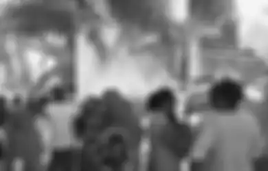 Cemburu Buta hingga Meradang, Wanita Ini Luapkan Emosinya Tak Tahan Lihat Sang Suami Manjakan Selingkuhan Sampai Bangunkan Tempat Tinggal, Sewa Ekskavator untuk Ratakan Rumah si Pelakor