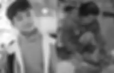 Cucunya Jadi Artis Terkenal, Nenek Betrand Beto Rela Gantikan Tugas Anak Angkat Ruben Onsu di Kampung Halaman, Pontang-panting Mengais Sayuran Demi Beri Makan Babi Peliharaan