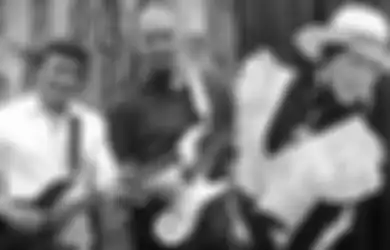 Terbawa Ingatan Masa Lalu, Rhoma Irama Bongkar Kisah Cintanya dengan Elvy Sukaesih yang Tak Berujung Pelaminan, Sang Raja Dangdut: Ada Sesuatu yang Berbeda