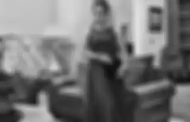 Terciduk Bungkus Sisa Makanan Arisan untuk Anak dan Suami di Rumah, Aksi Mayangsari Jadi Sorotan, Netizen: Seartis-artisnya, Jiwa Tetap Emak-emak