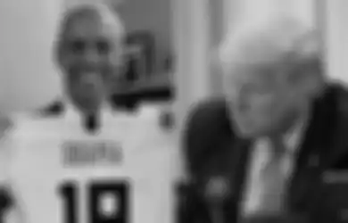 Negaranya Kini sedang Mengejar Ketertinggalan dari Rusia, Donald Trump Blak-blakan Tuding Pemerintahan Obama Bocorkan Informasi Rudal Hipersonik ke Negara Beruang Merah: Mereka Mencuri!