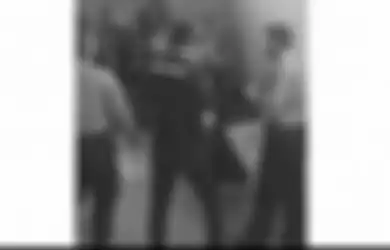 Coreng Nama Baik Kepolisian, Viral Video Polisi Dangdutan di Polsek Gondang Tulungagung, Kepala Desa Jarakan: Kami Patungan untuk Memberi Kejutan