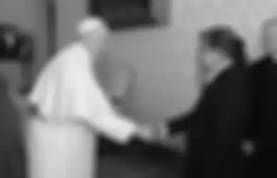 Mampir ke Vatikan, Jusuf Kalla Temui Paus Franciscus dan Berdialog Selama 70 Menit, Singgung Presiden RI, Ternyata Ini yang Dibahas Keduanya