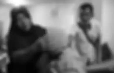 Ditinggal Ningsi Tinampi ke Turki, Anak Buah Sang Dukun Pengobatan Alternatif ini Pun Terpaksa Alih Profesi Jadi Tukang Kebun Demi Dapur Tetap Ngebul: Kita Cari Makan Seadanya...