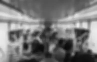 Sekian Lama Berjuang dalam Kondisi Sekarat Ekonomi, Indonesia Akhirnya Resmi Jatuh ke Lubang Resesi, Rakyat Kelas Menengah dan Bawah dalam Bahaya