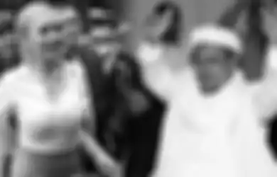 Lawan Rizieq Shihab Cs, Nasib Buruk Disebut Bisa Menimpa Nikita Mirzani, Ahli Tarot Ingatkan Hal Ini: Waspada, Ada Simbol Peti Mati...