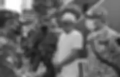 Datang Bermaksud Semprotkan Disinfektan, Dandim Jakpus Dihadang Laskar FPI Saat akan Masuk ke Rumah Habib Rizieq, Kol Inf Luqman: Ini Wilayah NKRI, Petamburan Ini Wilayah Kita!