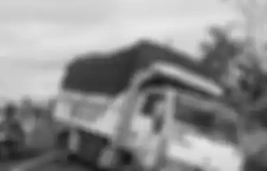 Akhlaknya Sudah Keterlaluan, Komplotan Remaja Ini Nekat Bikin Konten Prank Pocong-pocongan hingga Akibatkan Truk Nyungsep, Polisi: Mereka Pengen Buat Konten Lelucon