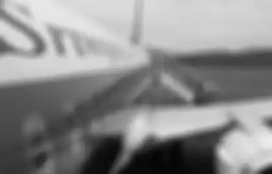 Ibunya Naik Pesawat Sriwijaya Air SJ-182 Tak Kunjung Pulang, 2 Balita Menangis Mencari Sang Bunda, Keluarga Tak Tahu Harus Bagaimana