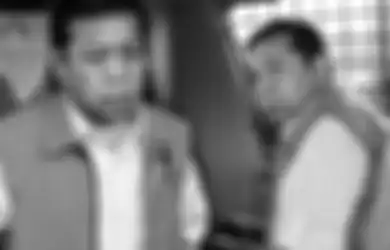 Viral Potret Napi Setya Novanto Tenteng Ponsel di Lapas Sukamiskin, Kepala Penjara Ngaku Sudah Beri Peringatan
