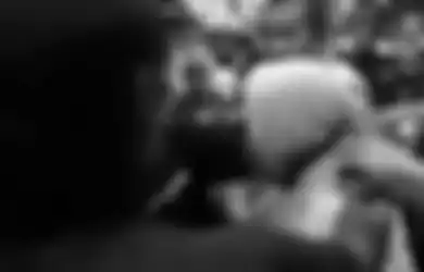 Miris, Tertangkap Basah Nyopet Rp 100 Ribu di Pasar, Nenek Ini Tak Berkutik Tubuh Rapuhnya Ditarik-tarik dan Dicecar Habis-habisan Nyaris Diamuk Massa