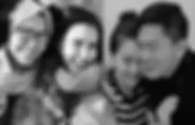 Bekas Calon Mantunya Sempat Digosipkan Tolak Beri Mahar Mewah, Umi Kalsum Diduga Sindir Adit Jayusman Karena Unggahan Ini, Netizen: Dulu Dibanggain Ya Bund...
