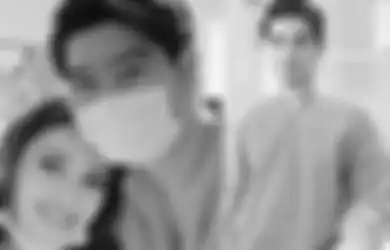 Ayu Ting Ting Digosipkan Gandeng Dokter Usai Pernikahannya dengan Adit Jayusman Gagal Total, Ayah Rozak dan Umi Kalsum Buka Suara: Doain Aja...