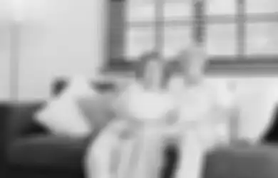 Bikin Lansia Tetap Sehat di Rumah, Udara Bersih dan Matahari Pagi Penting Sekali