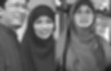 Satunya Bahagia yang Lain Merasa Kehilangan, Perbedaan Unggahan Teh Ninih dan Aa Gym Ini Seolah Gambarkan Perasaannya Soal Perceraian, Netizen: Menasihati Orang Jauh Lebih Mudah