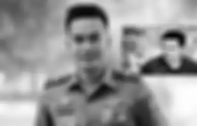 Dulu Jadi Akting Ganas di Ganteng-ganteng Serigala, Lettu Rendy Meidiyanto Kini Buktikan Kegagahannya yang Luar Biasa Jadi Perwira TNI AL