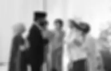 Kehadirannya Buat Heboh Satu Negara, Presiden Jokowi dan Iriana Berikan Kado Pernikahan Istimewa Ini untuk Atta Halilintar, Suami Aurel Hermansyah: Kita Simpen Ya Sayang...