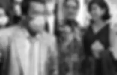 Suaranya Sampai Bergetar, Hotman Paris Hampir Nangis Dengar Cerita Desiree Tarigan yang Mengaku Pisah Kamar Saat Malam Pertama dengan Hotma Sitompul: Istri Konglomerat Tempat Tidurnya Kasur Lipat...