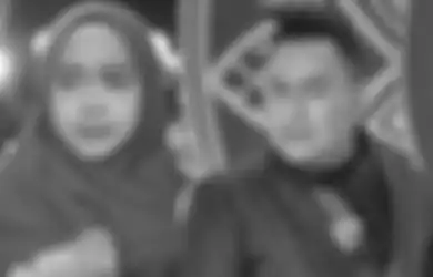 Mantan Istrinya Bahagia dengan Berondong Lain, Nassar Kepergok Lamar Ria Ricis Pasca Sang Youtuber Ditinggal Nikah Atta Halilintar: Kamu Mau Menerima Aku Apa Adanya? Karena kan Aku Begini...