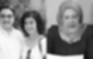 Kemunculan Istri Pertama Hotma Sitompul Bak Petir di Siang Bolong, Mario Lasut Sebut Suami Desiree Tarigan Memang Pernah Menikah 3 Kali: Saya Mengetahui