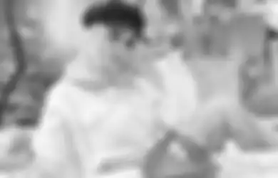 Sekian Lama Identitas Sang Anak Dirahasiakan, Angel Lelga Akhirnya Ungkap Sosok Putri Kandungnya yang Selama Ini Jadi Misteri