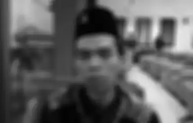 Innalillahi Wa Inna Ilaihi Rojiun, Ustaz Abdul Somad Minta Doa, Kepalanya Tertunduk di Depan Kuburan yang Masih Basah: Tak Terkatakan Rasanya